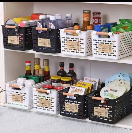 Plastic storage basket (Tsw002)