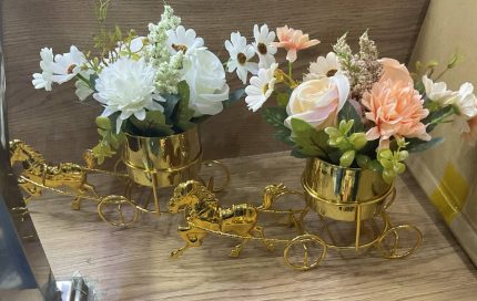 Chariot Home Decor Flower